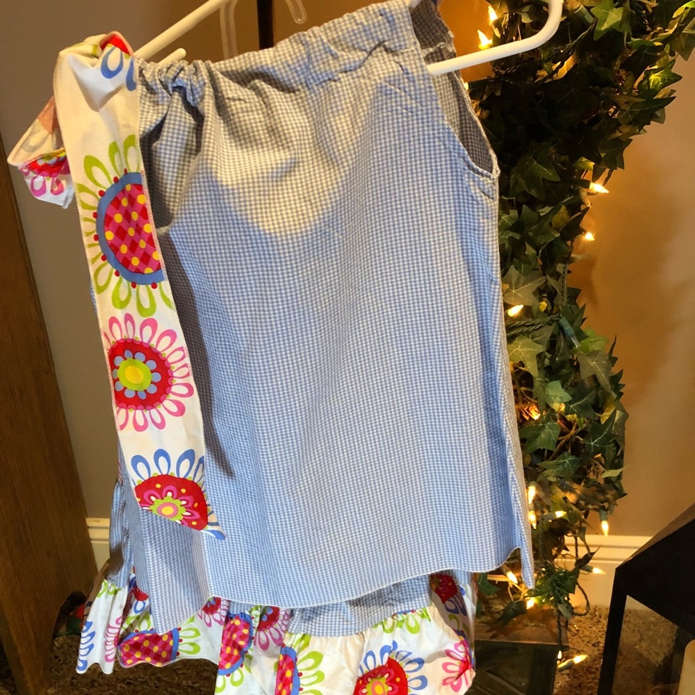 Boutique outfit perfect for summer!!